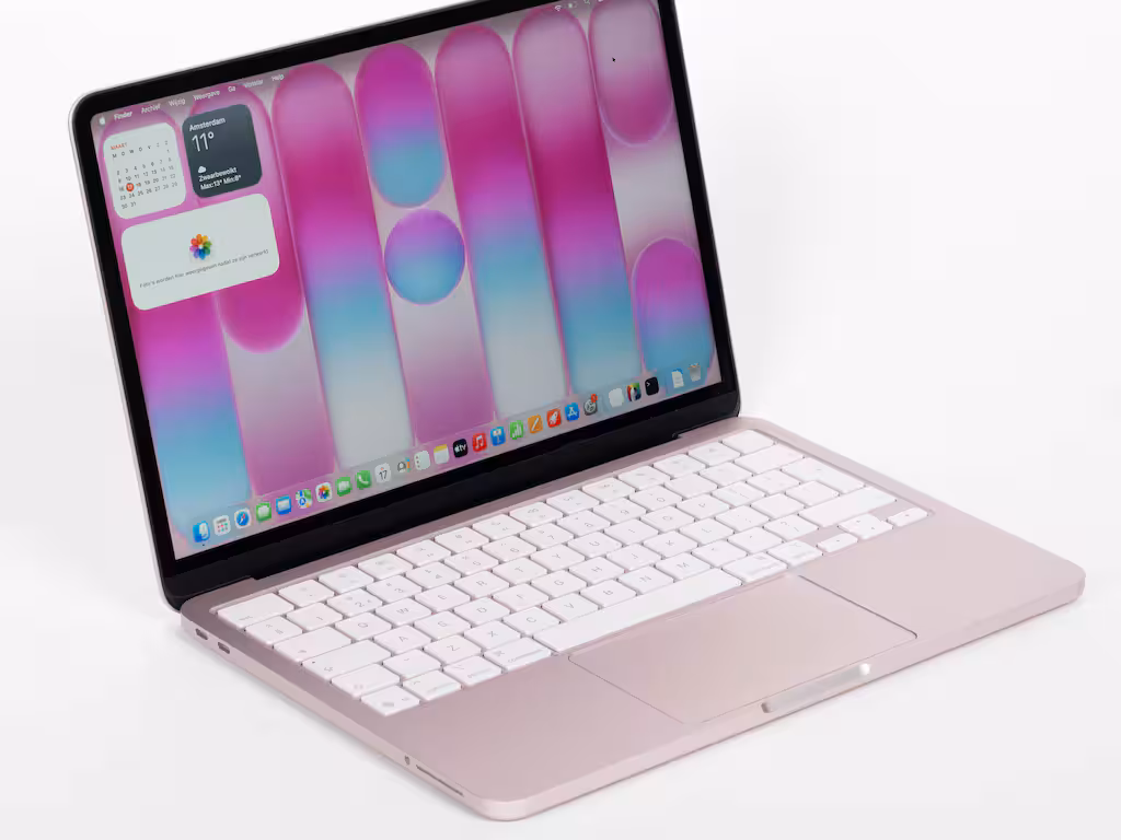 Externe beeldschermen op de Macbook Neo